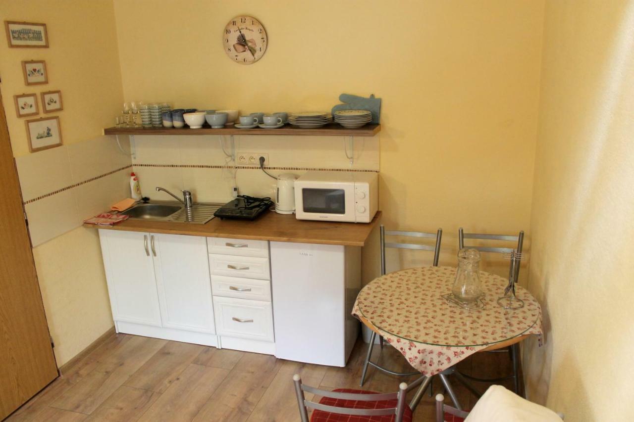 Apartman Turista Pavčina Lehota Buitenkant foto